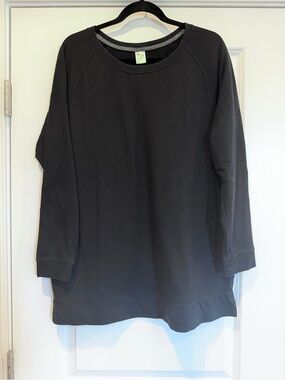 Old Navy Active Black Crewneck Top